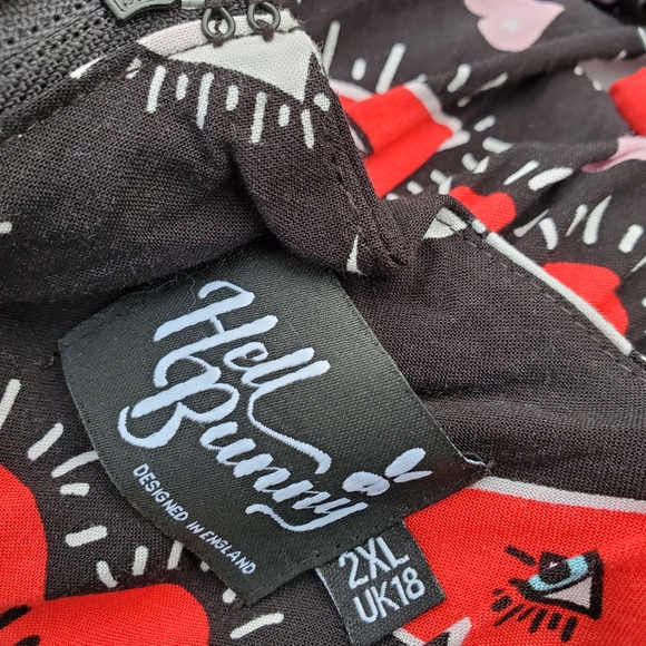 Hell Bunny Black and Red Heart Dress - Picture 6 of 6